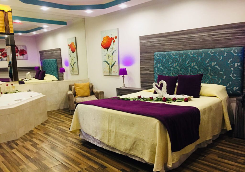 e296b7 motel amor amor providencia