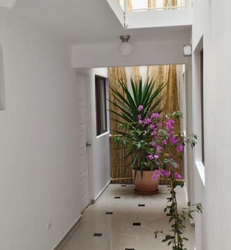 e296b7 motel babilonia arica