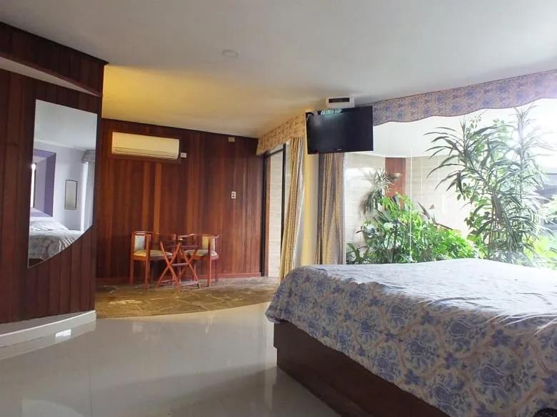 motel adeux fotos
