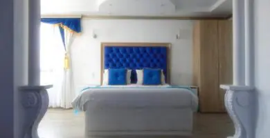 habitacion cama grande motel villa alemana