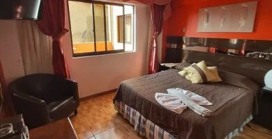 reservar en motel serrano